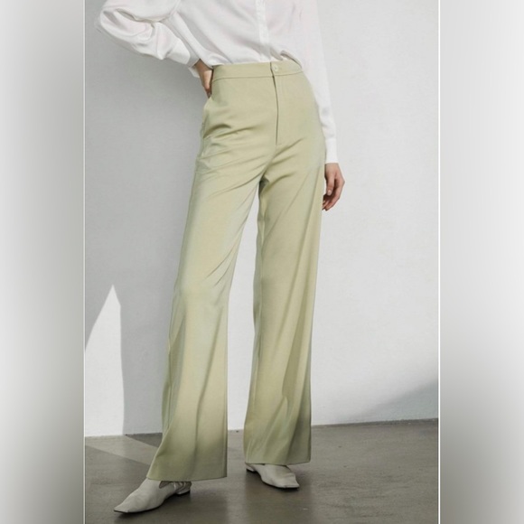 J.ING Business Essential Pistachio Trousers EUC Size XS - Picture 1 of 8